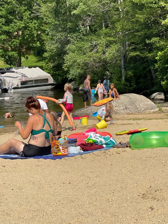 67978104410  34F0F3C2-823D-4553-B840-1DF1B9A23460