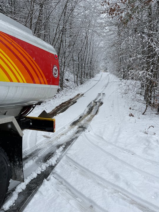 69289296265  B05B3040-C7C2-4D76-BEE2-7824848A836C